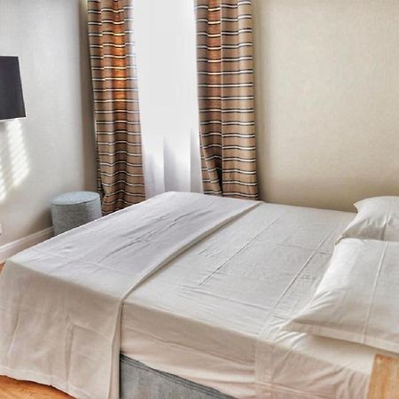 Domus D'Angelo B&B Формия Экстерьер фото