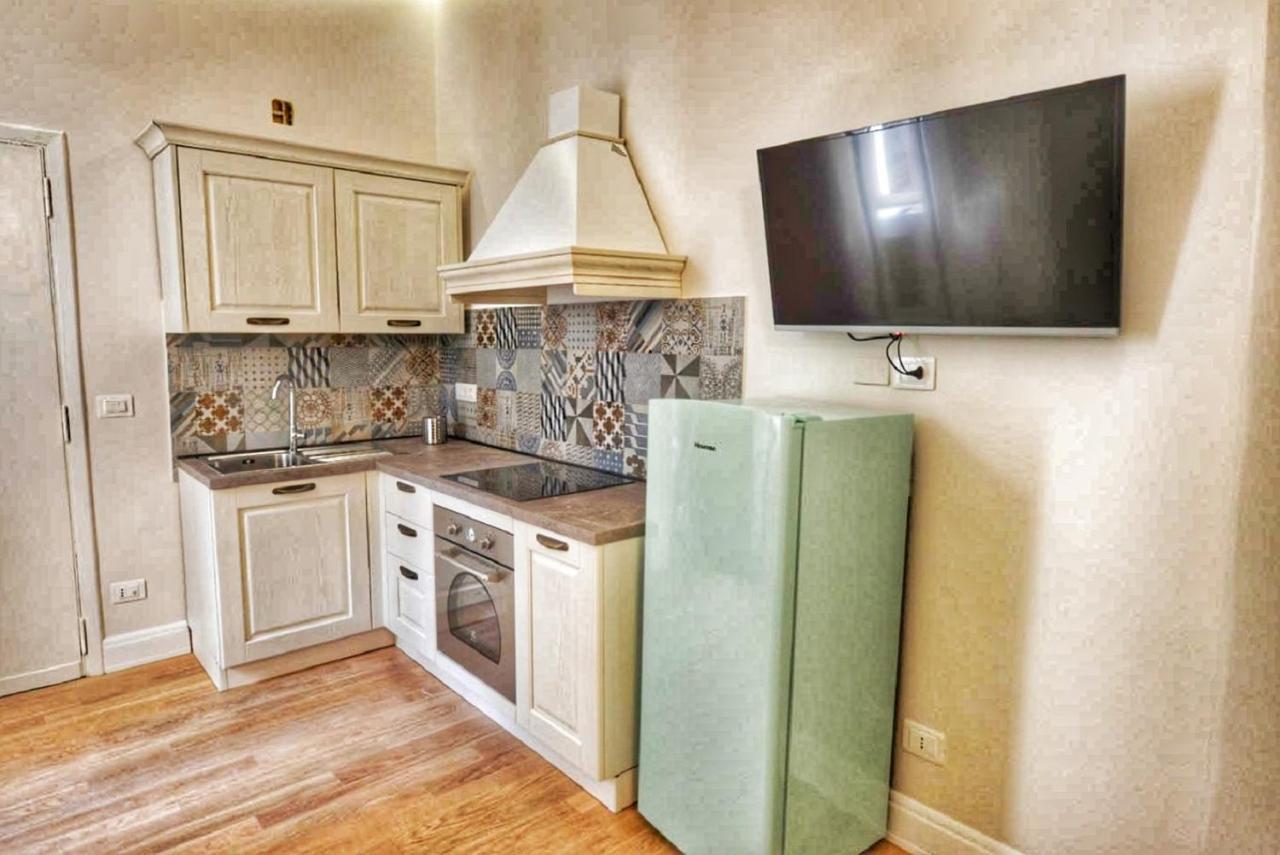 Domus D'Angelo B&B Формия Экстерьер фото