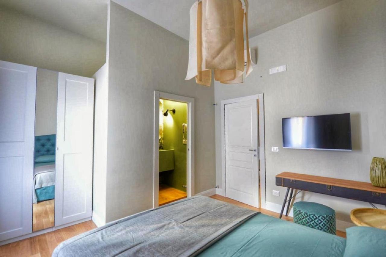 Domus D'Angelo B&B Формия Экстерьер фото