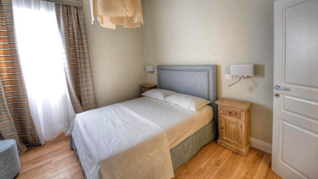 Domus D'Angelo B&B Формия Экстерьер фото