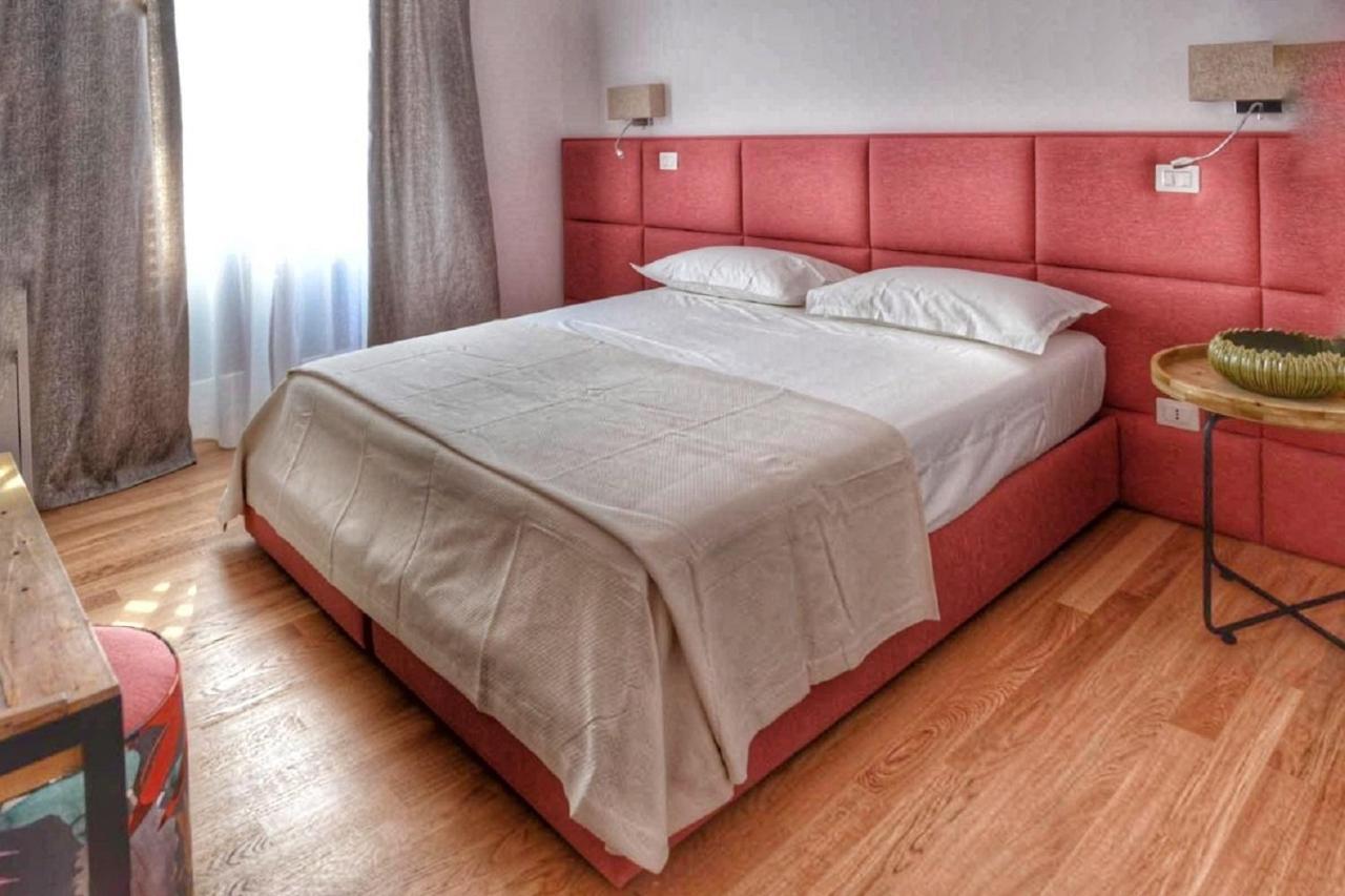 Domus D'Angelo B&B Формия Экстерьер фото