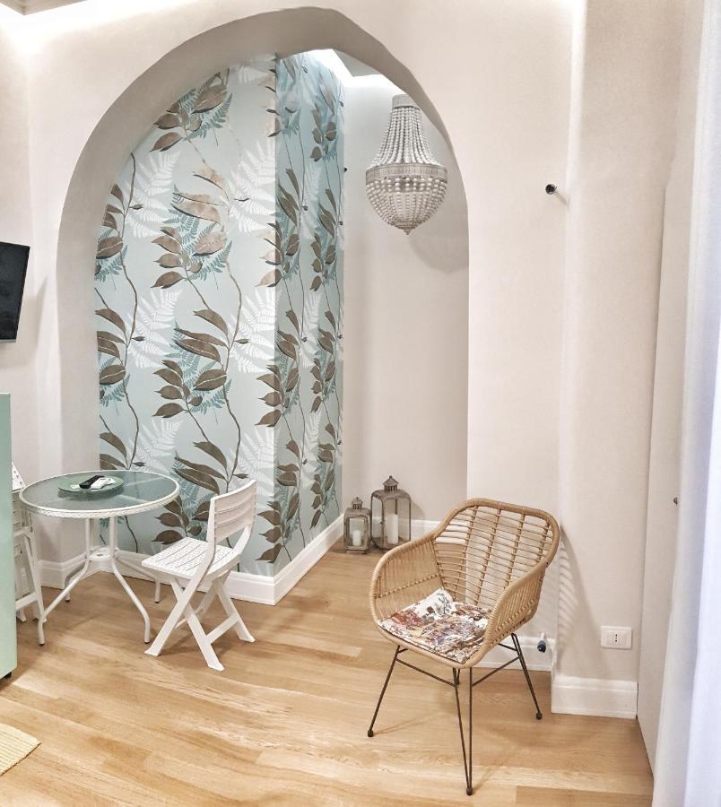 Domus D'Angelo B&B Формия Экстерьер фото